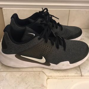 Nike sneakers from the UK women’s 7.5